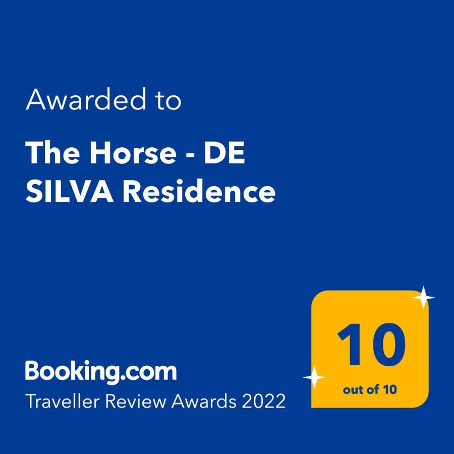 מאמאיה The Horse - De Silva Residence מראה חיצוני תמונה